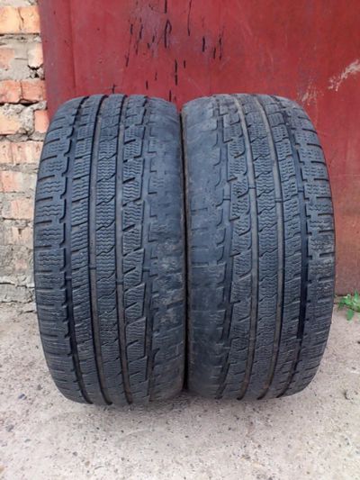 Лот: 3022303. Фото: 1. Зимняя резина 225 45 R17 KUMHO... Шины