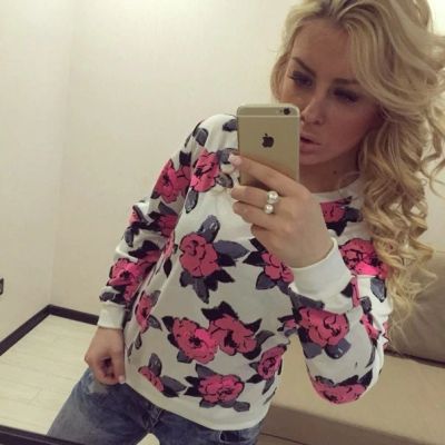 Лот: 5300603. Фото: 1. Продам свитшот. Другое (женская одежда)
