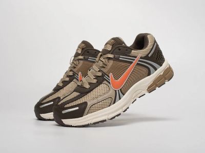 Лот: 24975050. Фото: 1. Кроссовки Nike Air Zoom Vomero... Кеды, кроссовки, слипоны