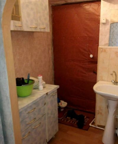 Лот: 11734059. Фото: 1. Гостинка, пер. Медицинский, д... Квартиры, студии