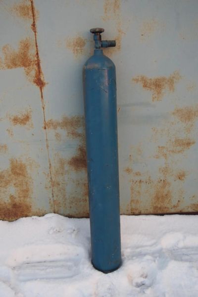 Лот: 6835487. Фото: 1. Баллон кислородный. Баллоны, газ в баллонах
