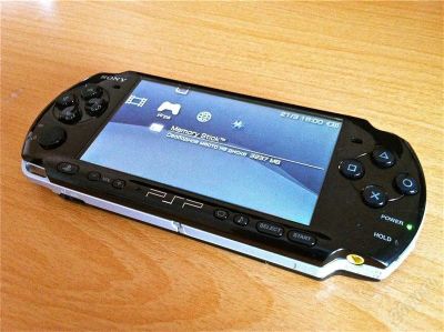 Лот: 1661770. Фото: 1. PSP 3008 немного б\у (состояние... Игровые приставки, консоли