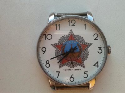 Лот: 10971103. Фото: 1. Юбилейные часы ЗиМ к 50-летию... Оригинальные наручные часы