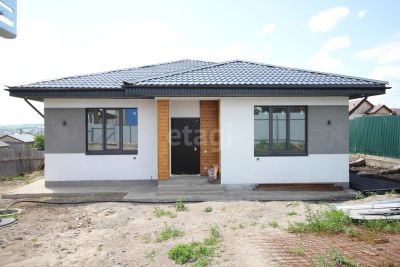 Лот: 21003056. Фото: 1. Продам 1-этажн. дом 113 кв.м... Дома