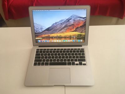 Лот: 14321046. Фото: 1. MacBook air 13 2011. Ноутбуки