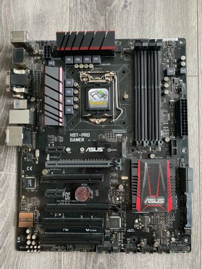 Лот: 16471640. Фото: 1. Игровая плата под LGA 1150: ASUS... Материнские платы