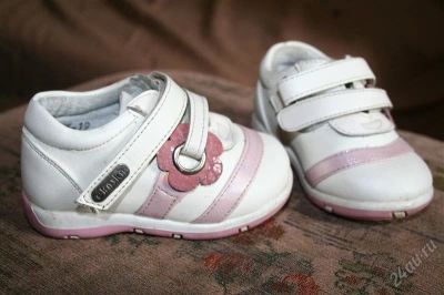 Лот: 2825014. Фото: 1. Ботинки "Сказка". Ботинки