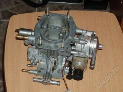 Лот: 832633. Фото: 1. карбюратор солекс 21083. Топливная система