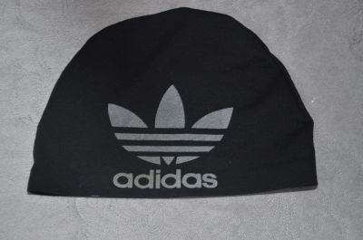 Лот: 4458756. Фото: 1. шапка adidas. Головные уборы