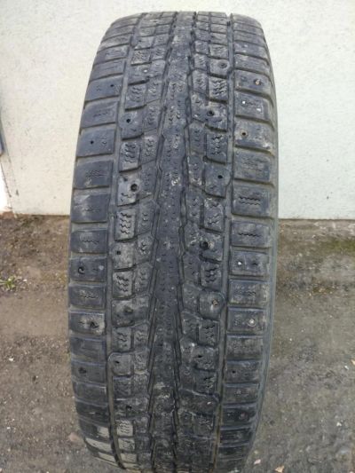 Лот: 8320134. Фото: 1. Danlop winter ice 215/70R16 2шт... Шины