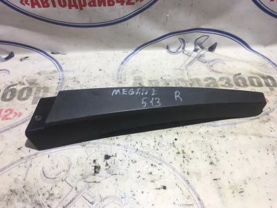 Лот: 21717001. Фото: 1. накладка стойки Renault Megane... Двигатель и элементы двигателя