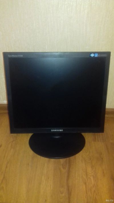 Лот: 14992440. Фото: 1. Монитор Samsung Е1720. ЖК-мониторы