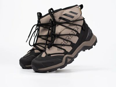 Лот: 24973365. Фото: 1. Зимние Ботинки Adidas Gore-tex. Кеды, кроссовки, слипоны