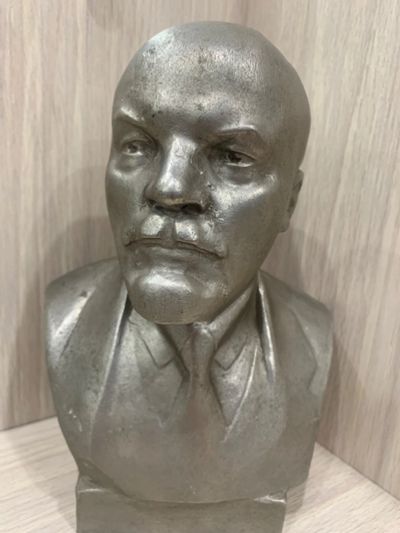Лот: 25526316. Фото: 1. Бюст Ленина, силумин, СССР. Предметы интерьера и быта
