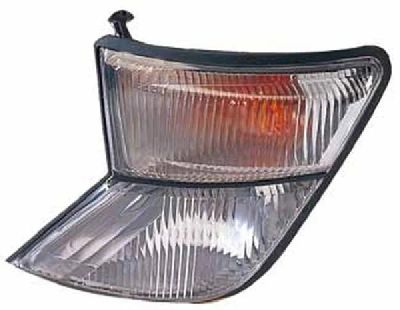 Лот: 3695537. Фото: 1. Габарит правый nissan patrol... Оптика и освещение