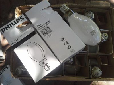 Лот: 6940142. Фото: 1. Газоразрядная ртутная лампа Philips... Другое освещение