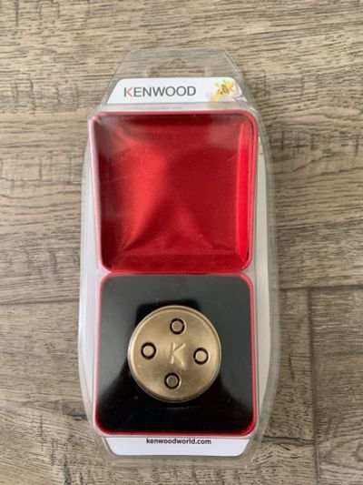 Лот: 15787446. Фото: 1. Насадка Kenwood диск д/КМ Макерони... Кухонная