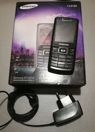 Лот: 12752932. Фото: 1. Телефон Samsung GT-C5212i. Кнопочные мобильные телефоны