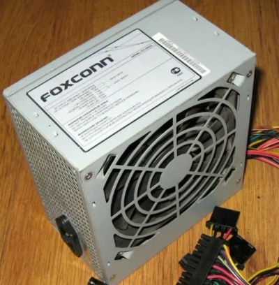 Лот: 25019135. Фото: 1. Блок питания Foxconn FX-400 400W... Корпуса, блоки питания