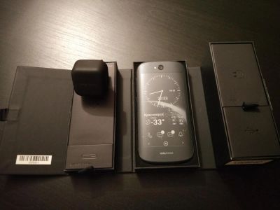 Лот: 9099587. Фото: 1. Yotaphone 2 black 32GB. Смартфоны