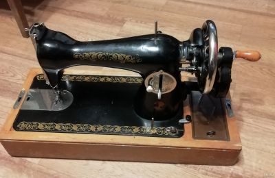 Лот: 15426757. Фото: 1. Швейная машинка Подольск. Швейная, вязальная