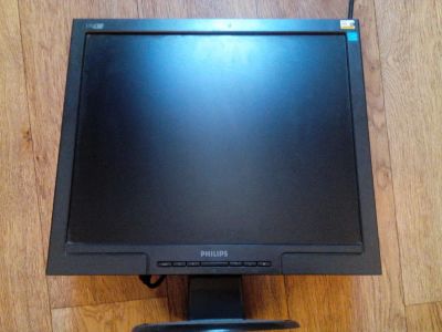 Лот: 9818247. Фото: 1. Монитор Philips 170s7fb. 17дюймов... ЖК-мониторы