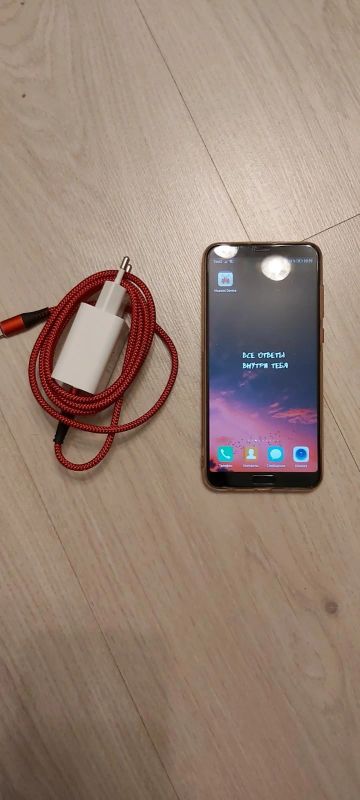 Лот: 16859494. Фото: 1. Honor 10 view. Смартфоны