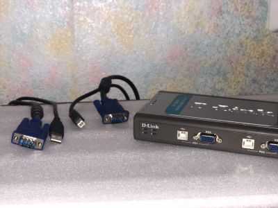 Лот: 12683492. Фото: 1. Переключатель KVM D-Link DKVM-4U. Другое (серверы, схд)