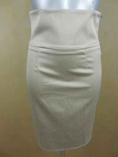 Лот: 5916089. Фото: 1. Юбка кремовая. Юбки