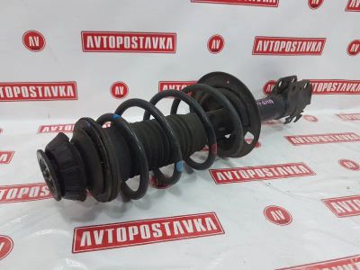 Лот: 20902010. Фото: 1. Стойка подвески Toyota Aqua NHP10... Ходовая, подвеска, рулевое управление