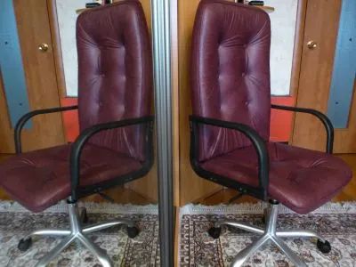 Лот: 20014053. Фото: 1. Кресло руководителя новая замша... Стулья и кресла офисные