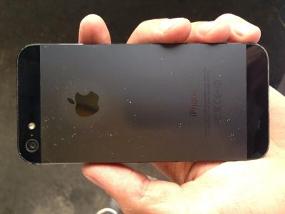 Лот: 3493547. Фото: 1. Iphone 5 black 16gb. Смартфоны