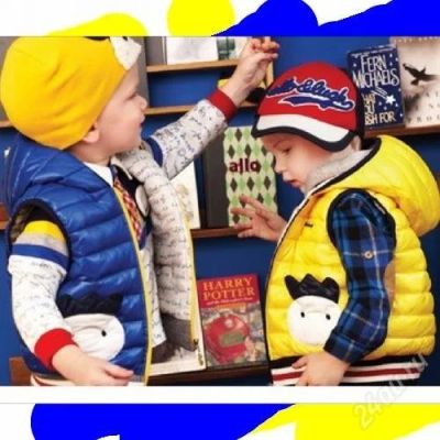 Лот: 2941441. Фото: 1. жилеточка на 2-3годика. Верхняя одежда