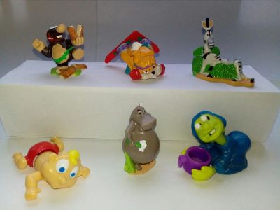 Лот: 9486597. Фото: 1. Киндеры 5 ( нижние с вкладышами... Игрушки