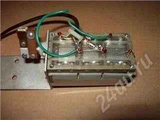 Лот: 251063. Фото: 1. КПЕ 380pF. Резисторы