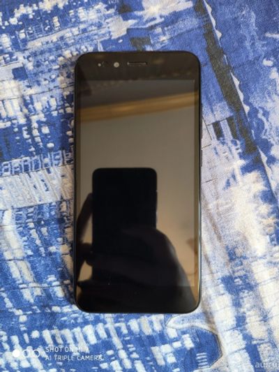 Лот: 13746320. Фото: 1. Xiaomi mi A1. Смартфоны