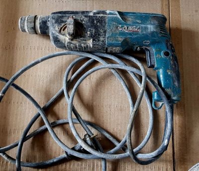 Лот: 16914715. Фото: 1. Перфоратор Makita 2450 "Ветхий... Электроинструмент
