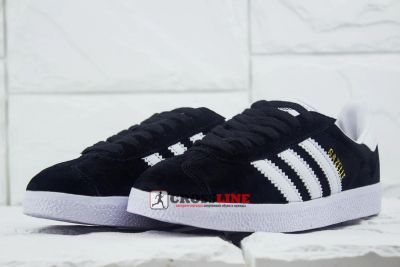 Лот: 11290899. Фото: 1. Кроссовки Adidas Gazelle W black... Кеды, кроссовки, слипоны