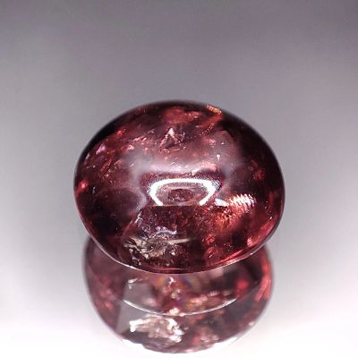 Лот: 21560099. Фото: 1. Кабошон: 12.86 ct. Турмалин Рубеллит... Драгоценные и поделочные камни