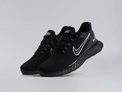 Лот: 25325704. Фото: 1. Кроссовки Nike. Кеды, кроссовки, слипоны
