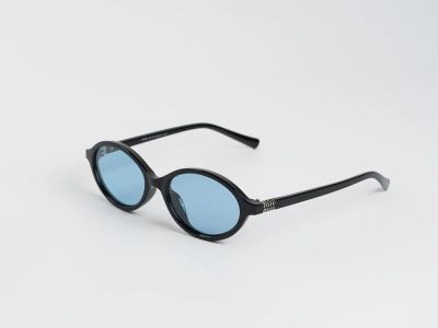 Лот: 25273435. Фото: 1. Очки Miu Miu. Очки солнцезащитные