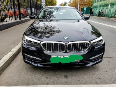 Лот: 15504830. Фото: 1. bmw 520i срочно. не битый. Автомобили