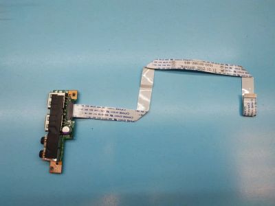 Лот: 17293796. Фото: 1. Б/У плата с разъемами USB, Audio... Печатные платы