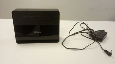 Лот: 15166058. Фото: 1. Роутер DLINK Dir 615. Маршрутизаторы (роутеры)