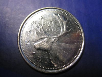 Лот: 3137047. Фото: 1. 25 центов 2002, Канада. с оленем... Америка