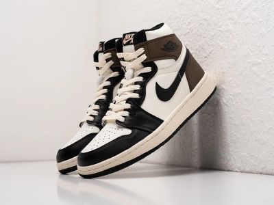 Лот: 17120245. Фото: 1. Кроссовки Nike Air Jordan 1 High. Кеды, кроссовки, слипоны