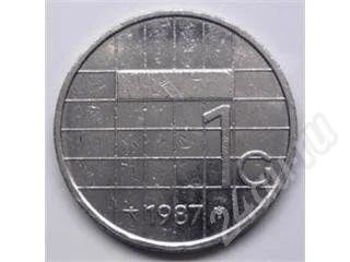 Лот: 201075. Фото: 1. Нидерланды. 1 гульден 1987г. Европа