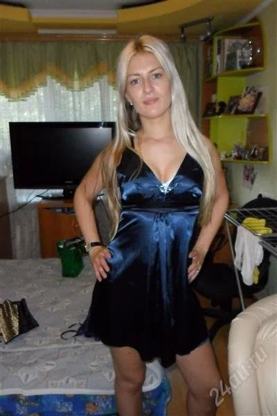 Лот: 1174137. Фото: 1. шикарное платье. Платья