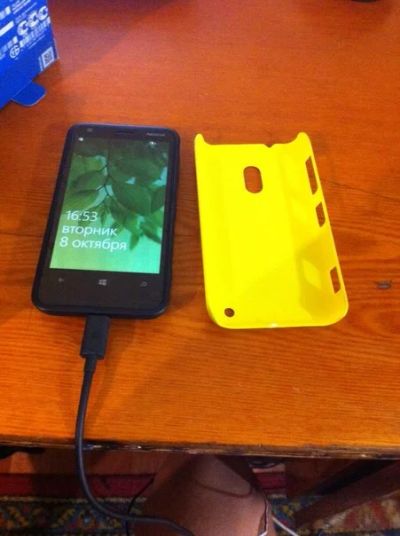 Лот: 3265588. Фото: 1. Nokia lumia 620. Смартфоны