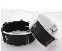 Лот: 1021357. Фото: 1. LED часы Armani белые. Другие наручные часы